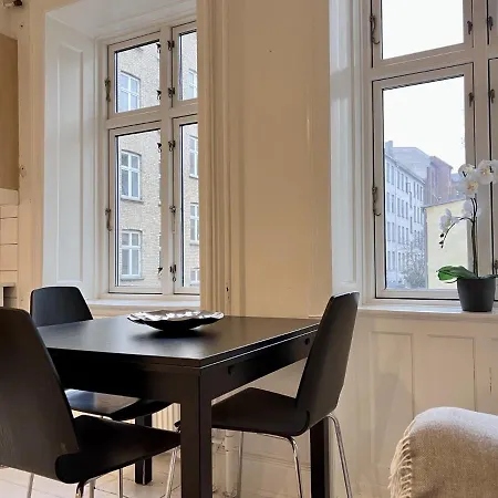 Apartamento Two Bedroom In Copenhagen, Bhmensgade 9, Copenhague