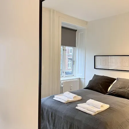 Two Bedroom In Copenhagen, Bhmensgade 9, Apartamento Copenhague
