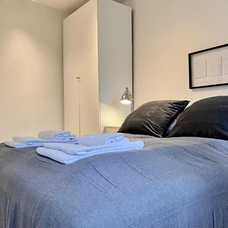Two Bedroom In Copenhagen, Bhmensgade 9, Appartamento *
